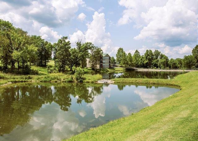 West Rockford Condo 140 Бренсън Екстериор снимка